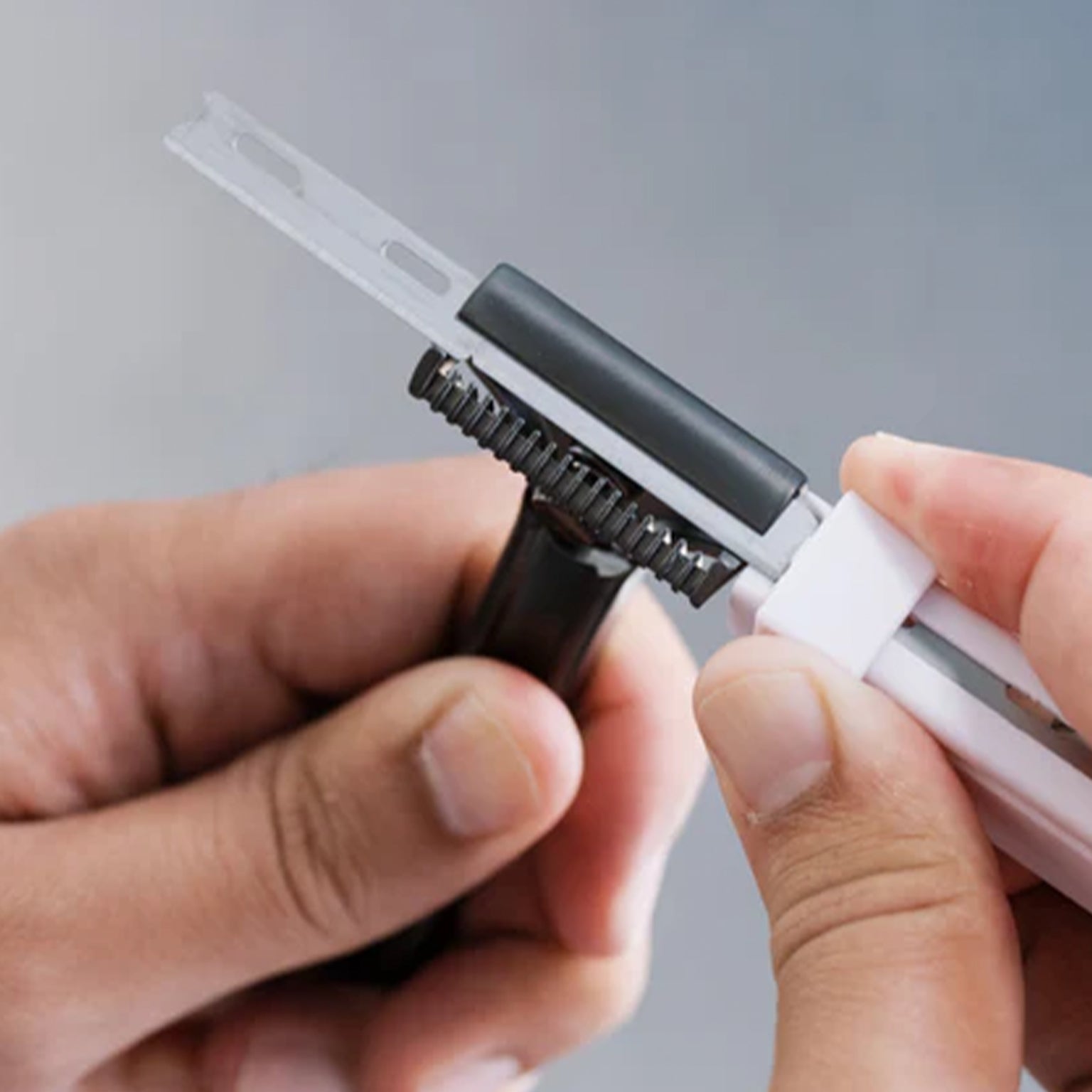 Shavy Classic Razor™ Titan